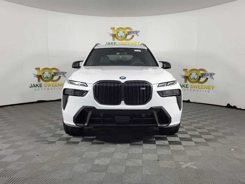 New 2026 BMW X7 M60i SUV