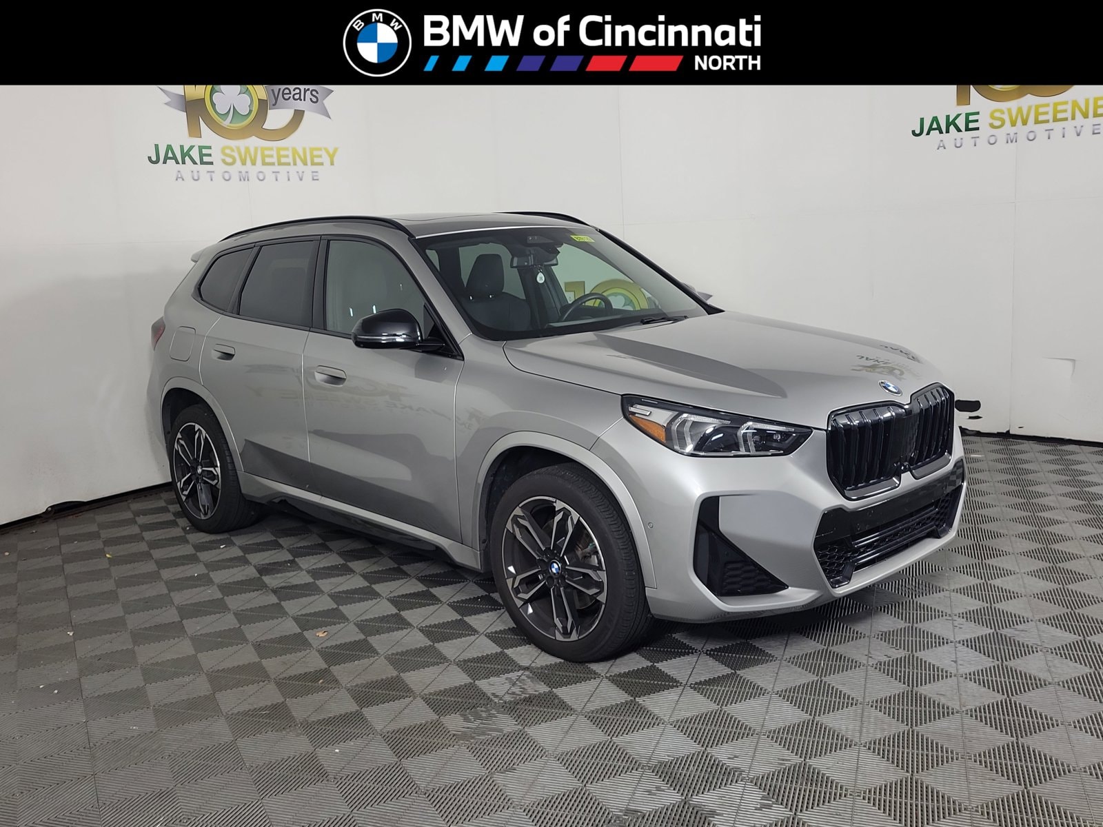 2023 BMW X1 xDrive28i's photo