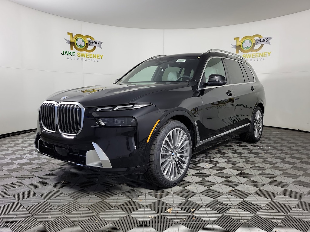 New 2026 BMW X7 xDrive40i SUV