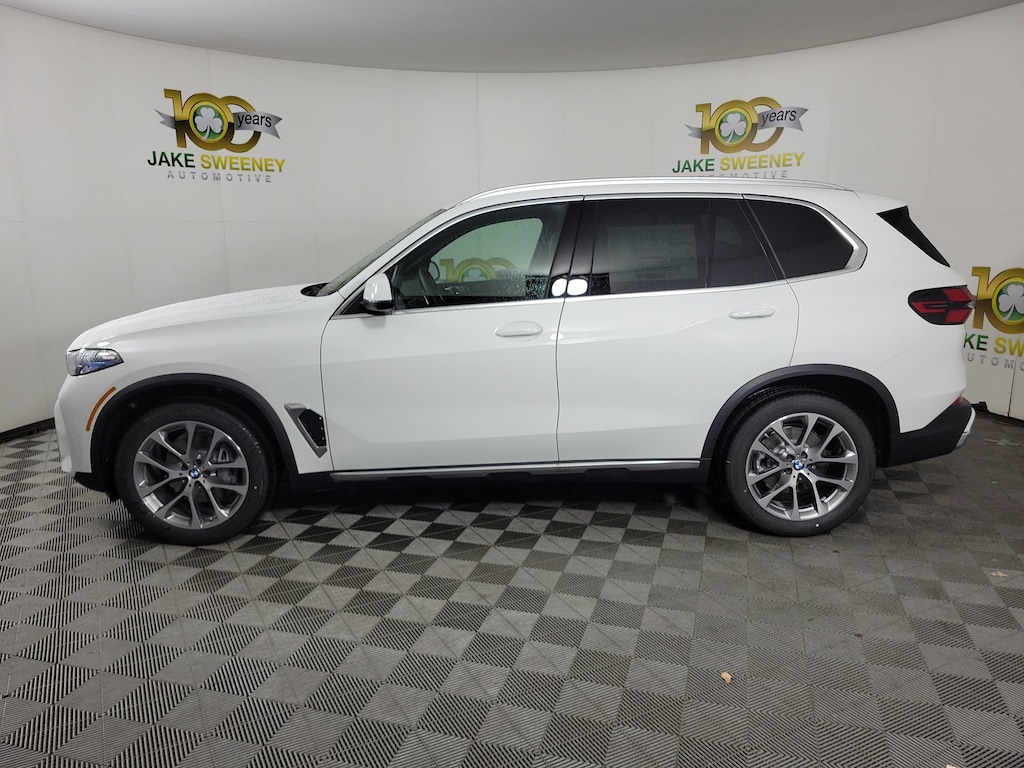 New 2026 BMW X5 xDrive40i SUV