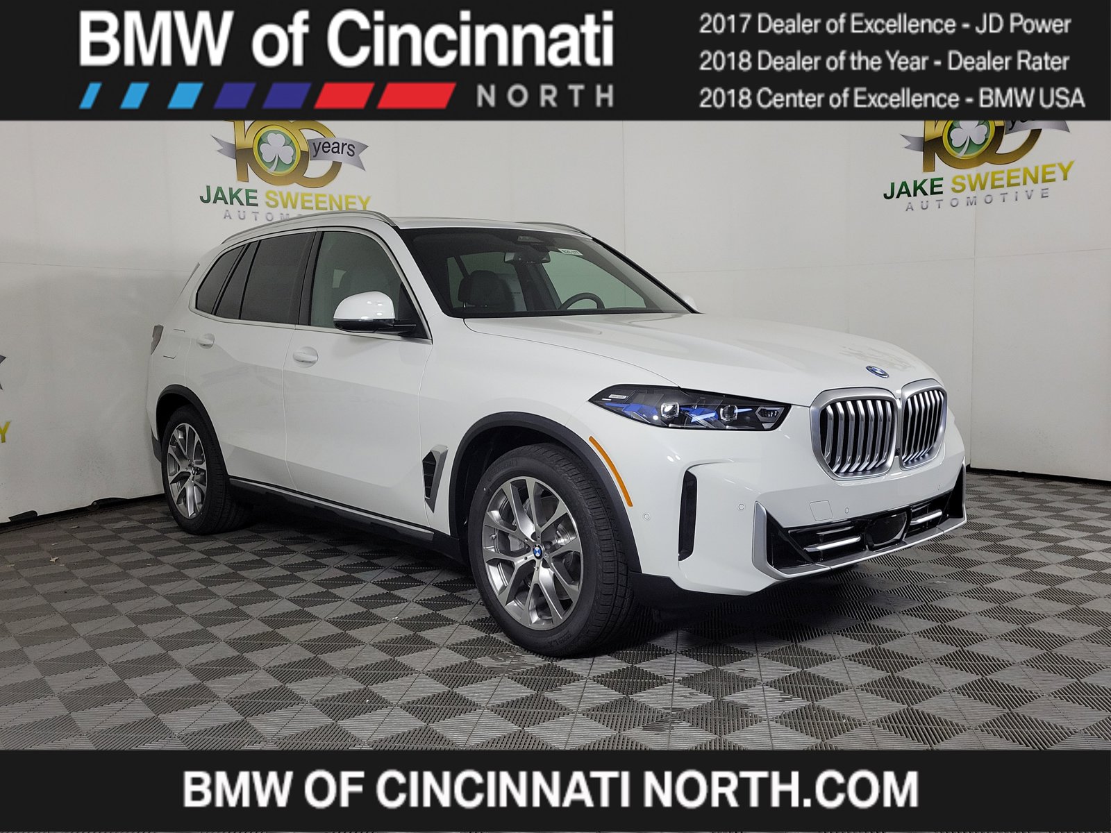 2026 BMW X5 50e's photo