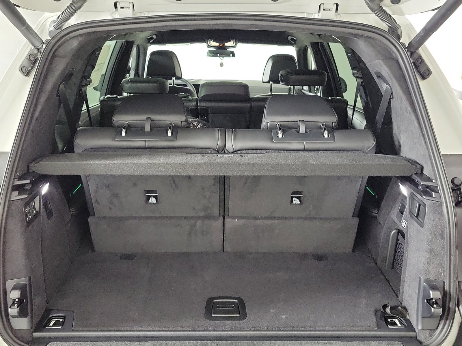 2026 BMW X7 M60i - Photo 26