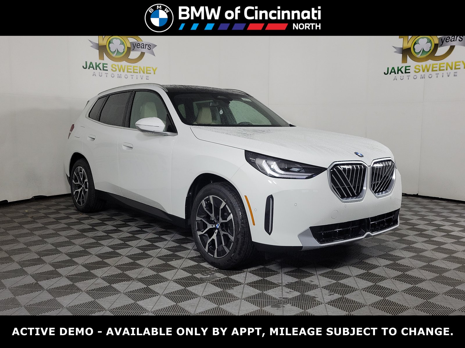 2026 BMW X3 30 XDRIVE's photo