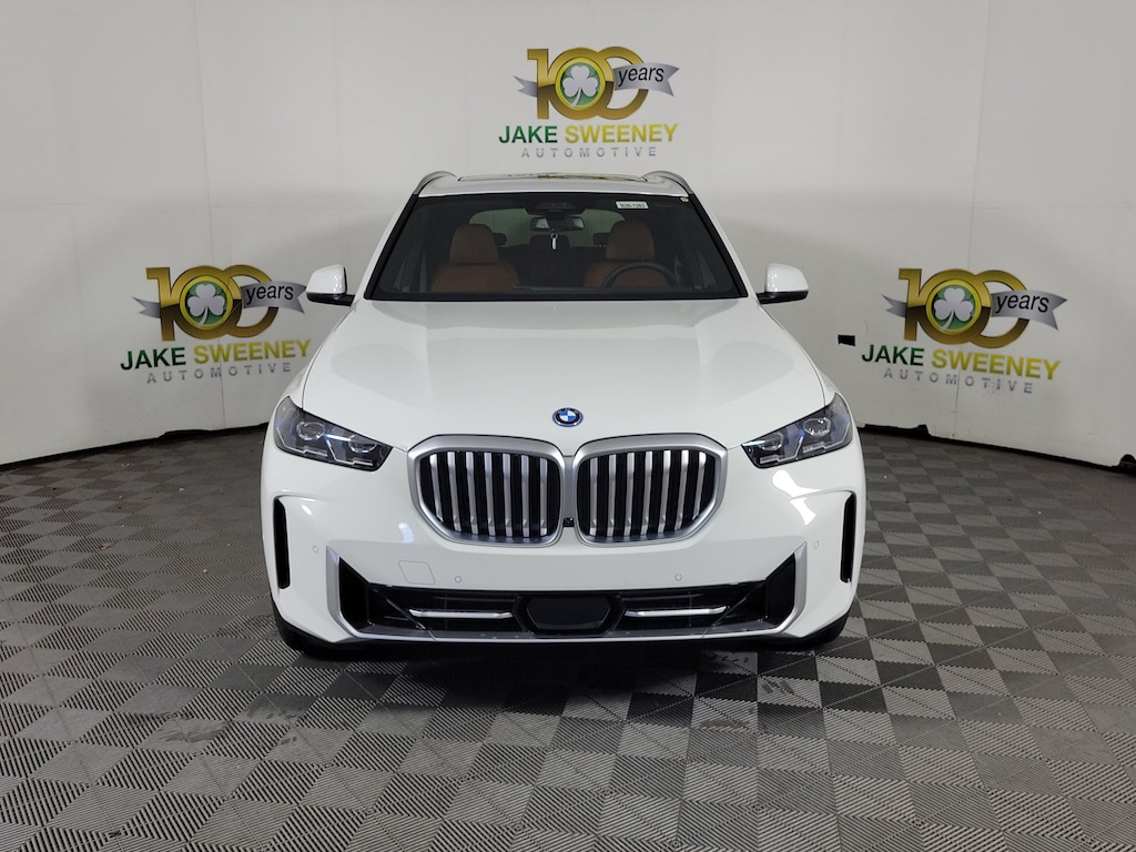 New 2026 BMW X5 xDrive50e SUV