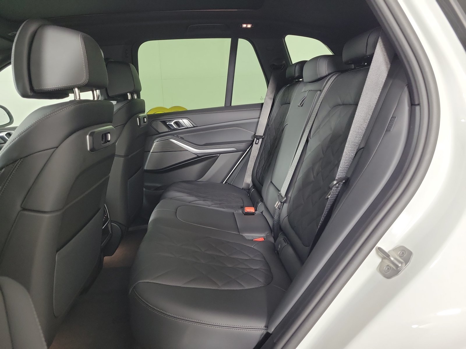 2026 BMW X5 50e - Photo 10