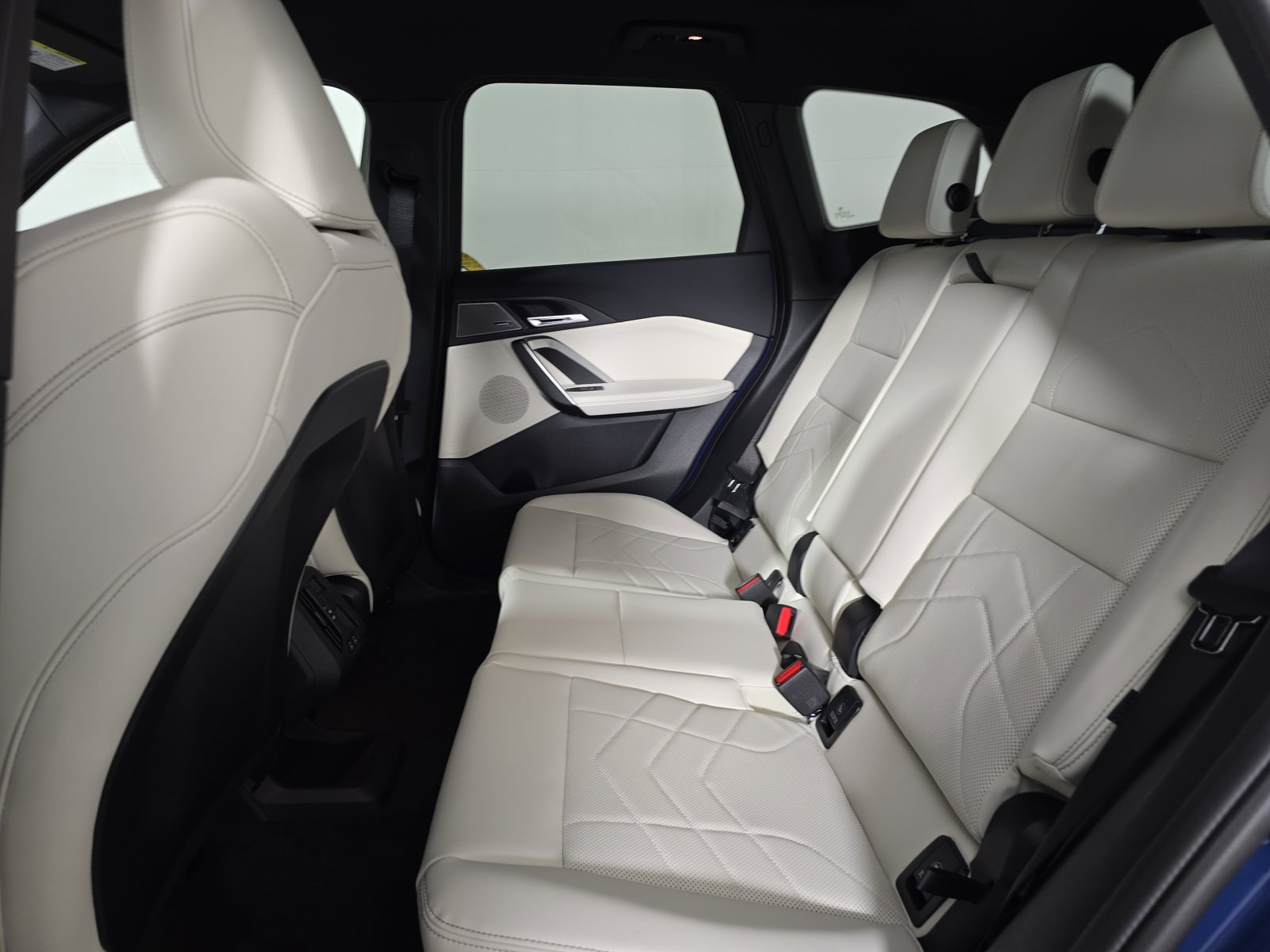 2026 BMW X1 XDrive28i - Photo 10