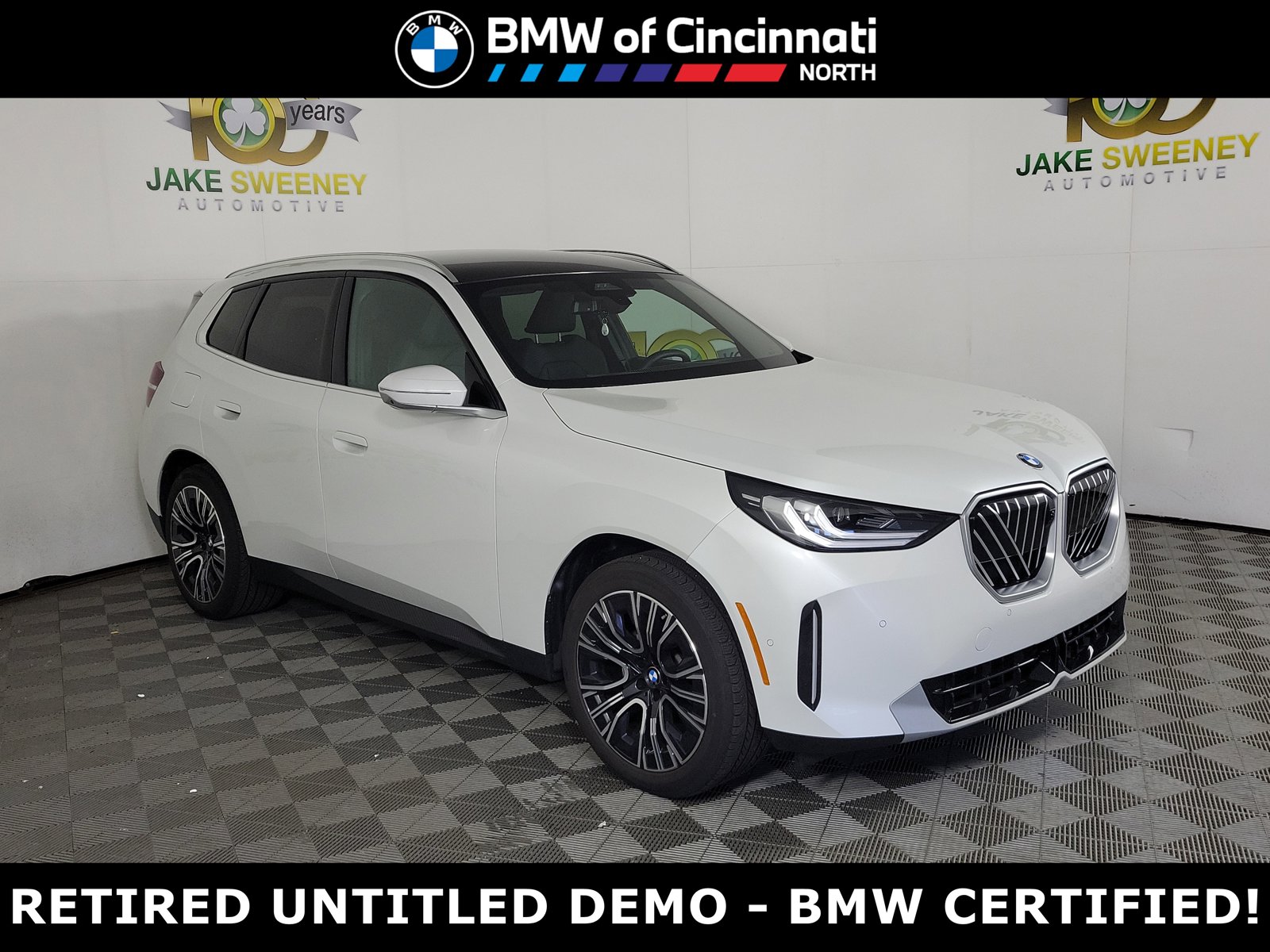 2025 BMW X3 30 XDRIVE's photo