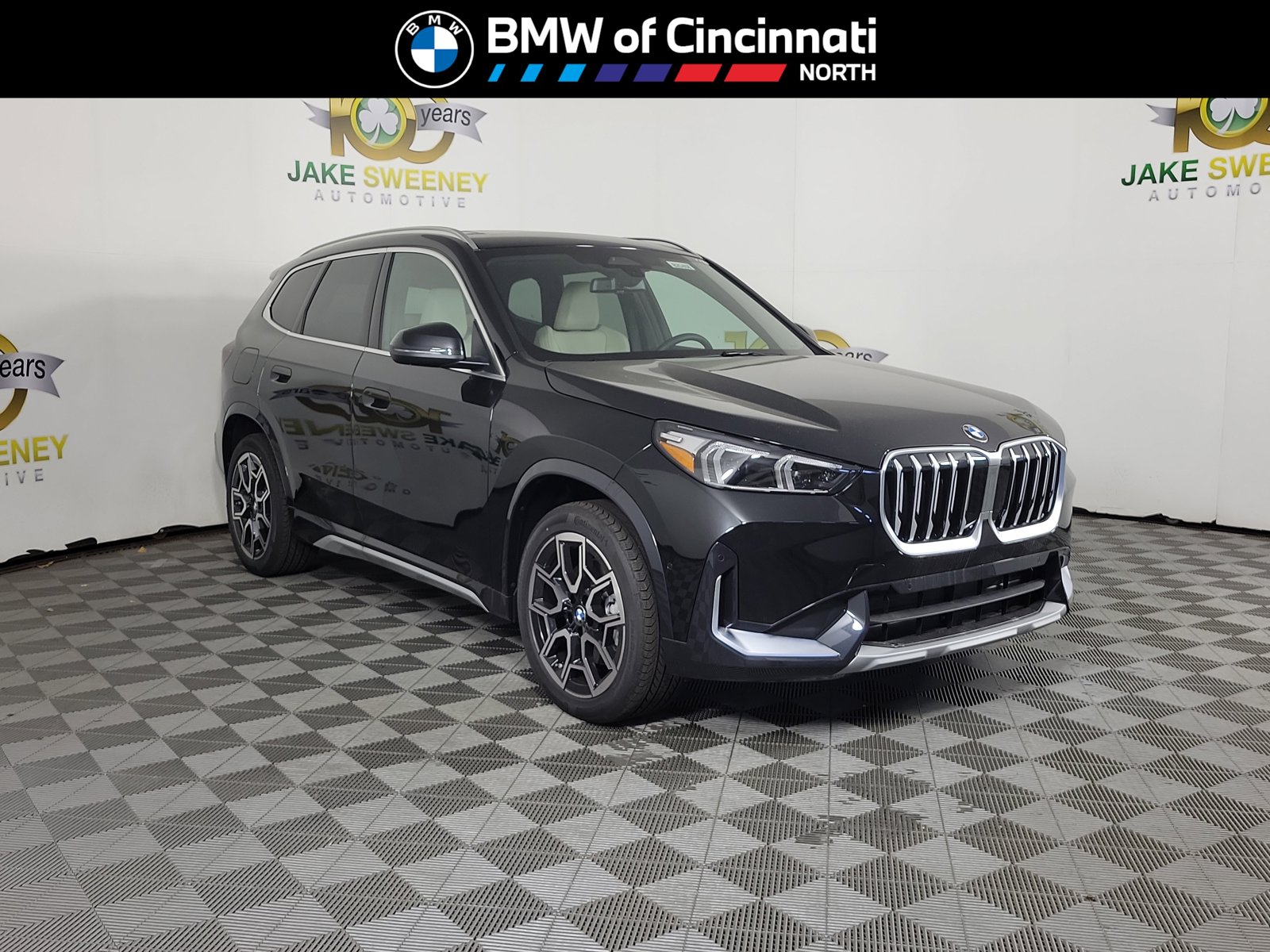 2025 BMW X1 xDrive28i's photo