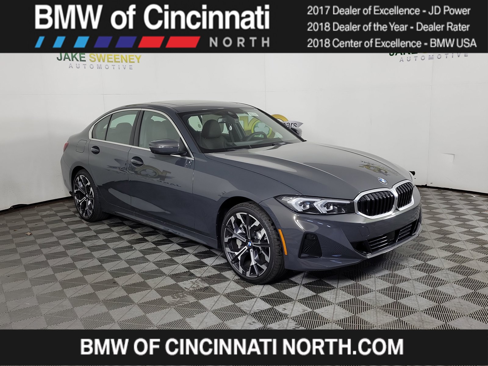 2026 BMW 3 Series 330i xDrive Sedan's photo