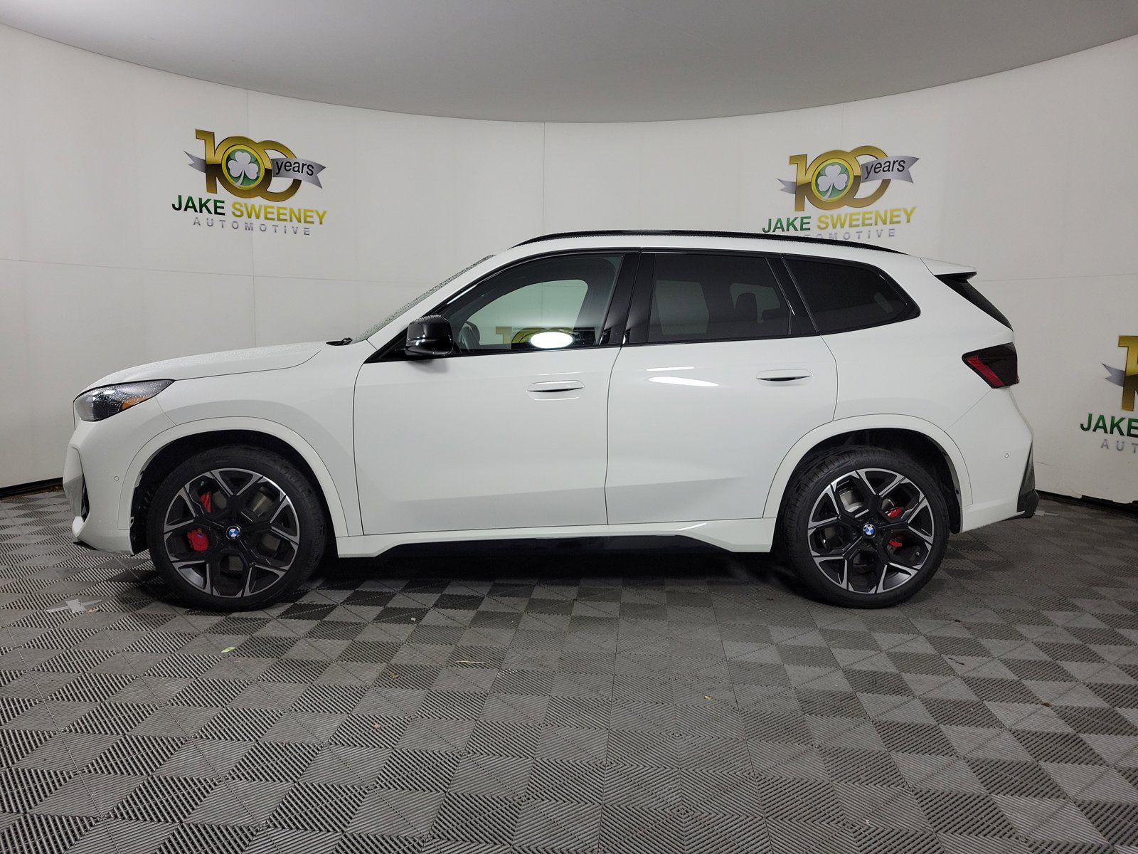 2024 Bmw X1 M35i photo 2