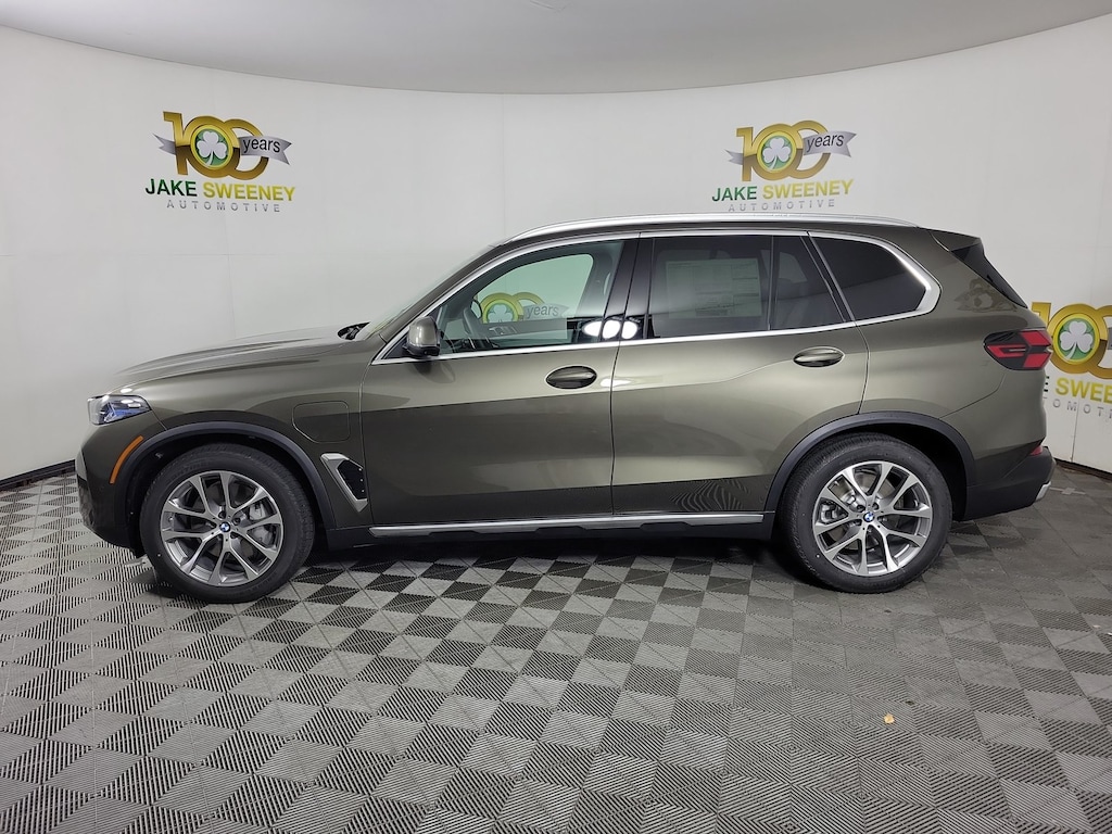 New 2026 BMW X5 xDrive50e SUV