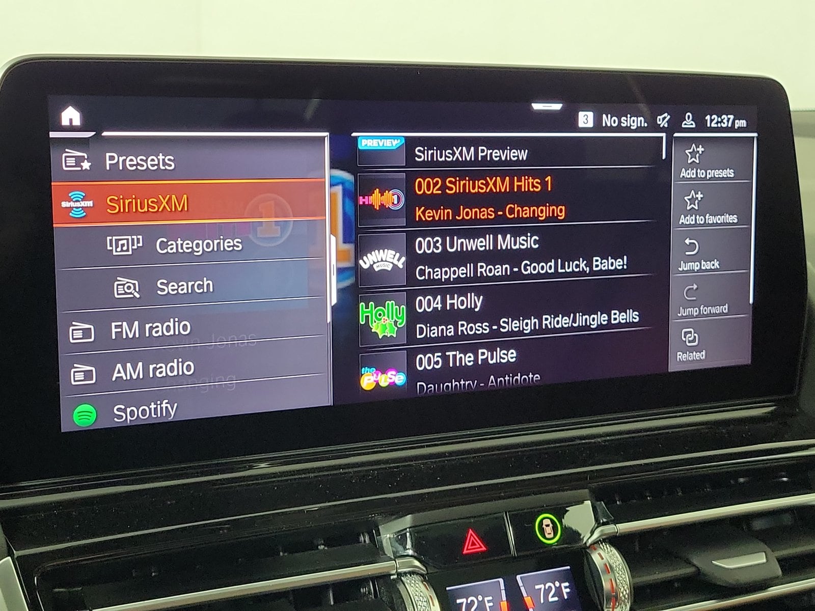 2026 BMW 8 Series 840i - Photo 17