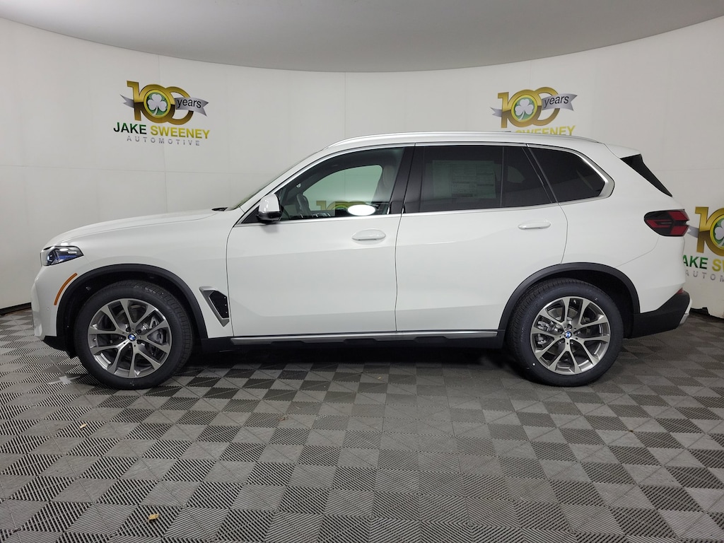 New 2026 BMW X5 xDrive40i SUV