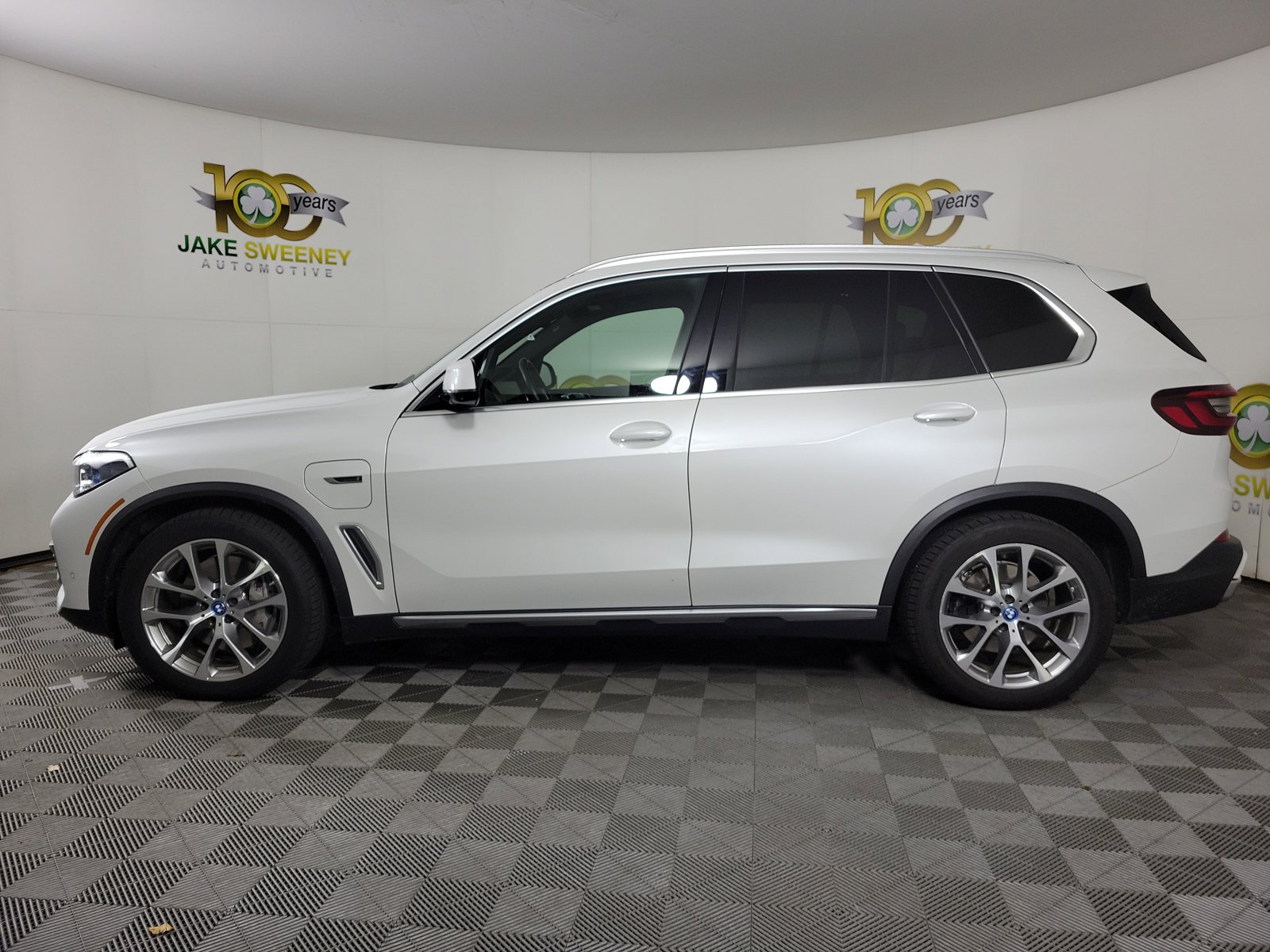 2022 Bmw X5 xDrive45e photo 2