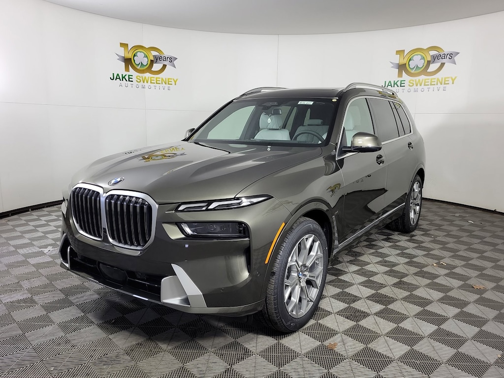 New 2026 BMW X7 xDrive40i SUV