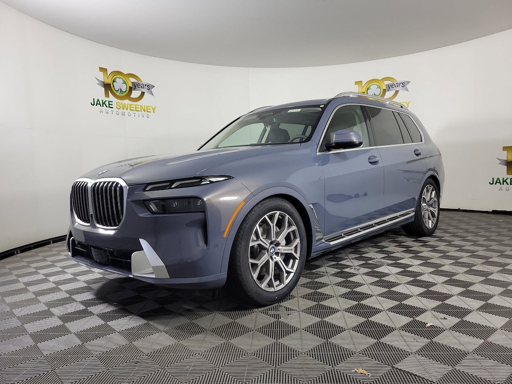 New 2026 BMW X7 xDrive40i SUV