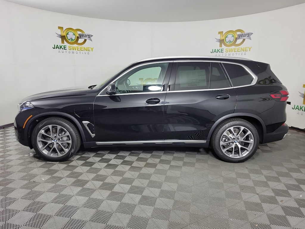 New 2026 BMW X5 xDrive50e SUV