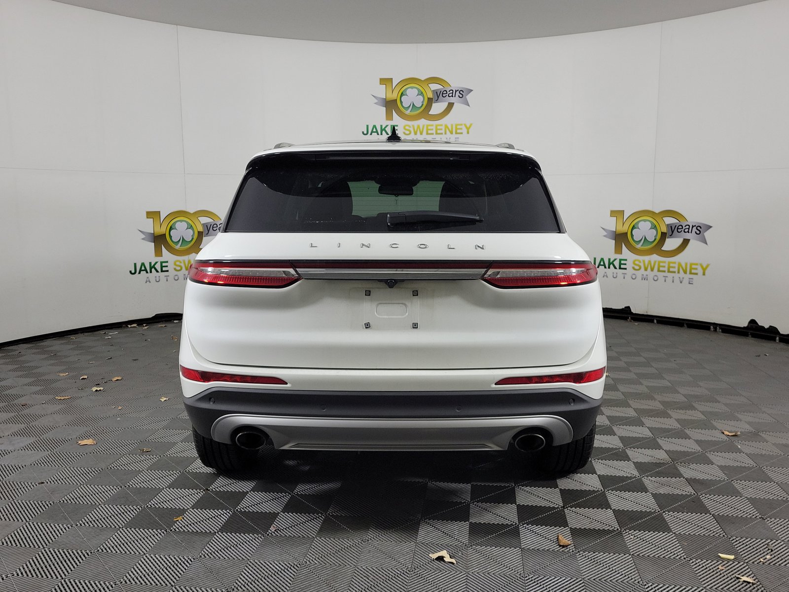 2022 Lincoln Corsair Standard photo 3