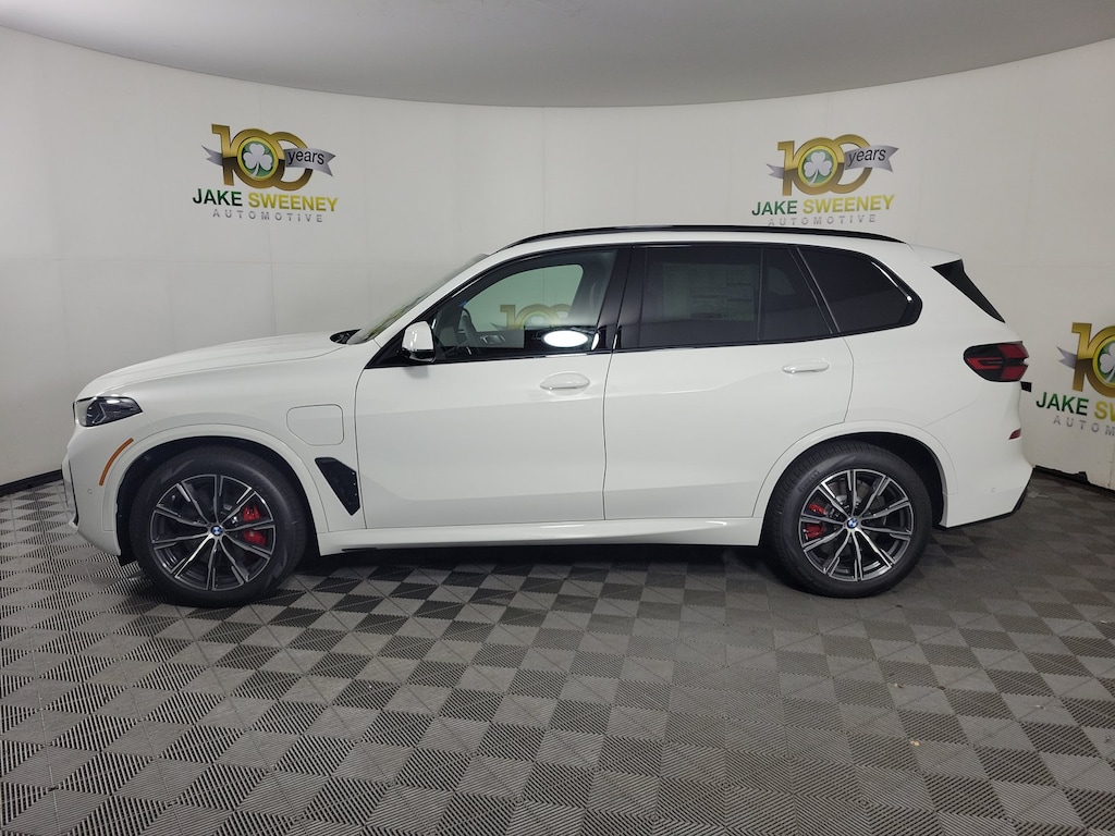 New 2026 BMW X5 xDrive50e SUV