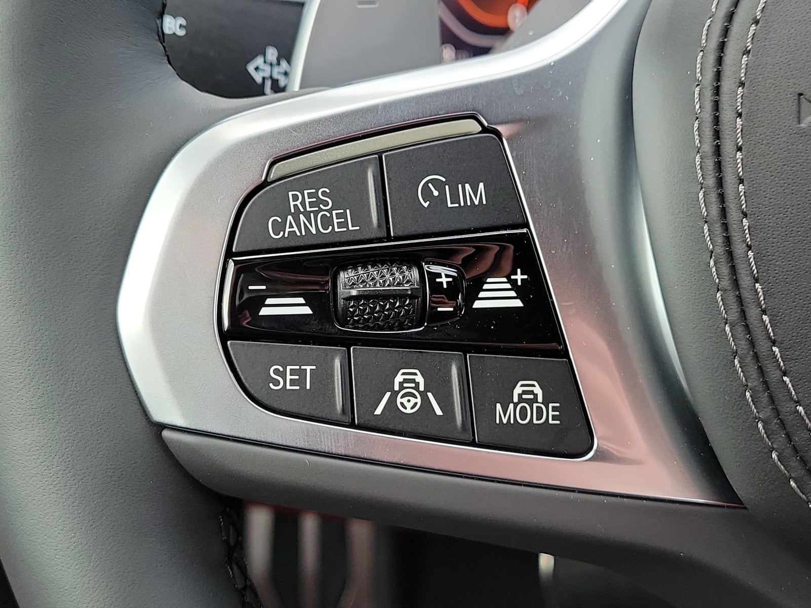 2026 BMW 8 Series 840i - Photo 13