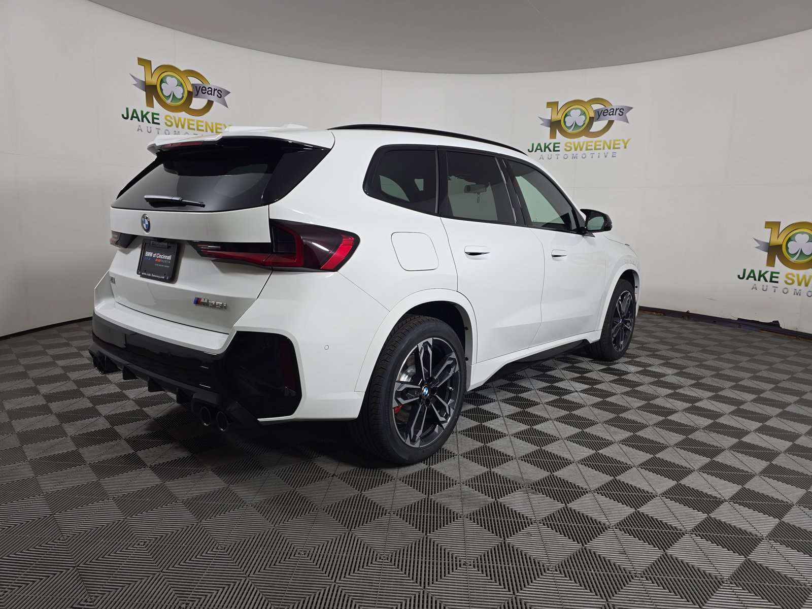 2026 BMW X1 M35i - Photo 7