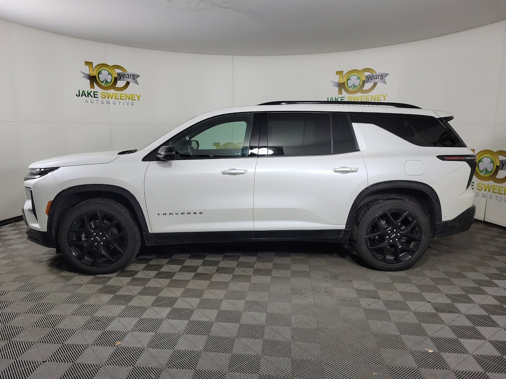 Used 2024 Chevrolet Traverse RS w/1RS SUV