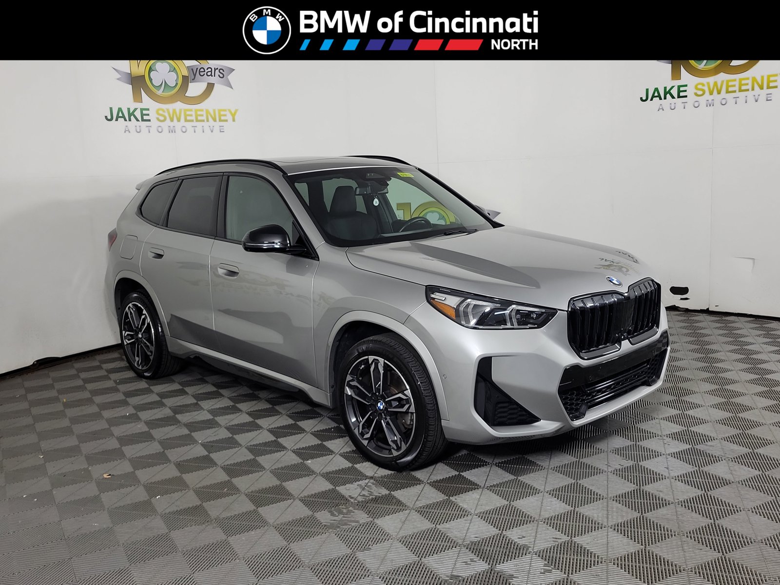 2023 BMW X1 xDrive28i's photo