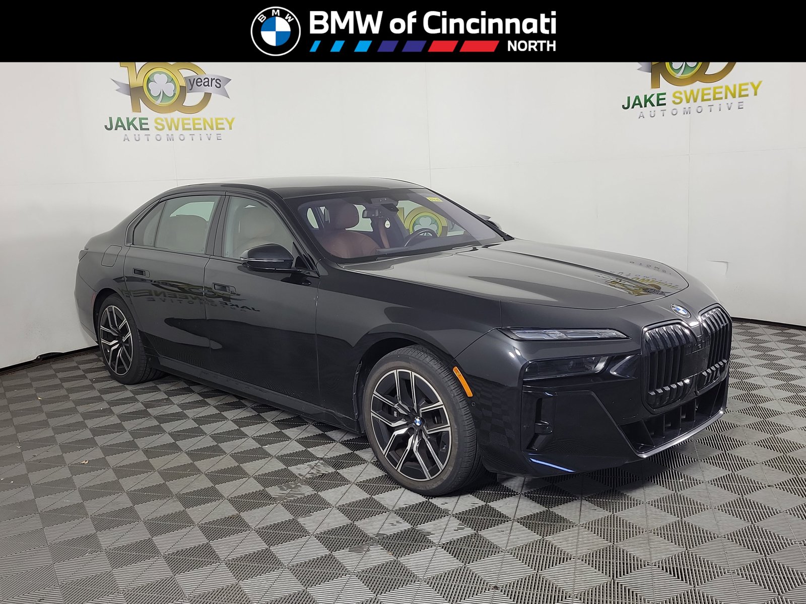 2023 BMW 7 Series 760i xDrive's photo