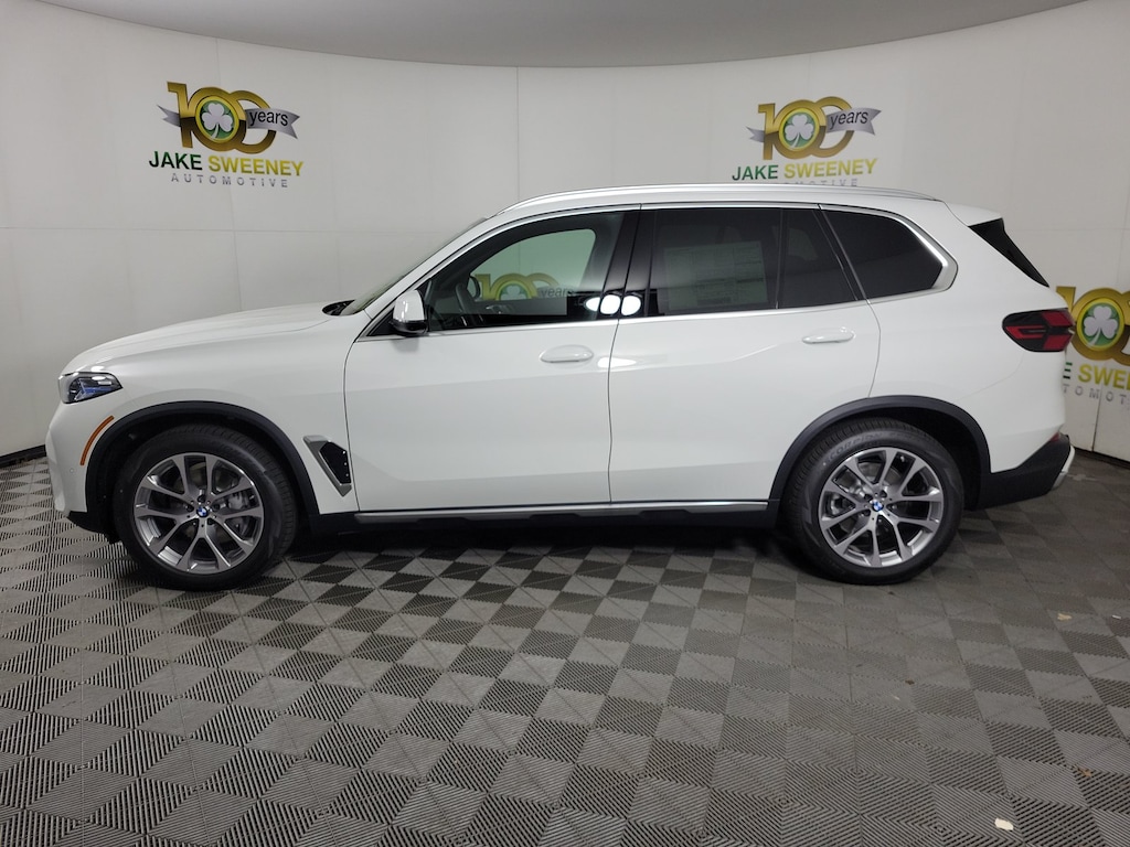 New 2026 BMW X5 xDrive40i SUV