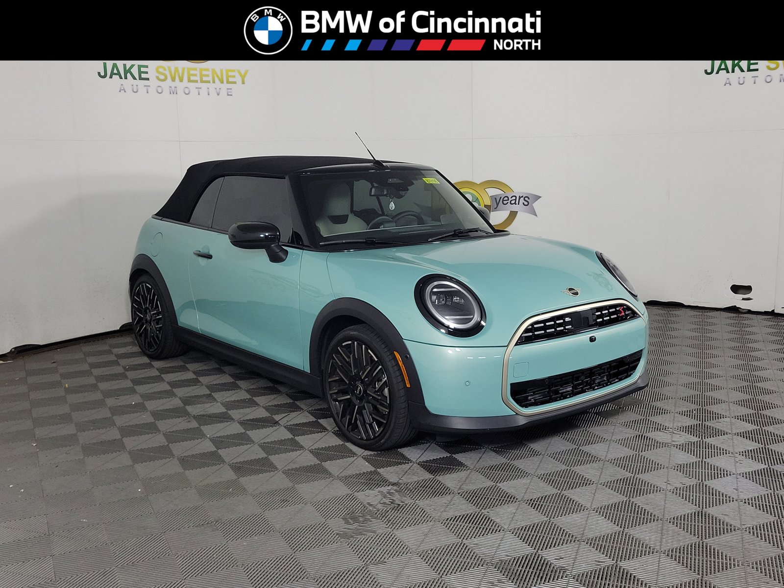 2025 MINI Convertible Cooper S's photo