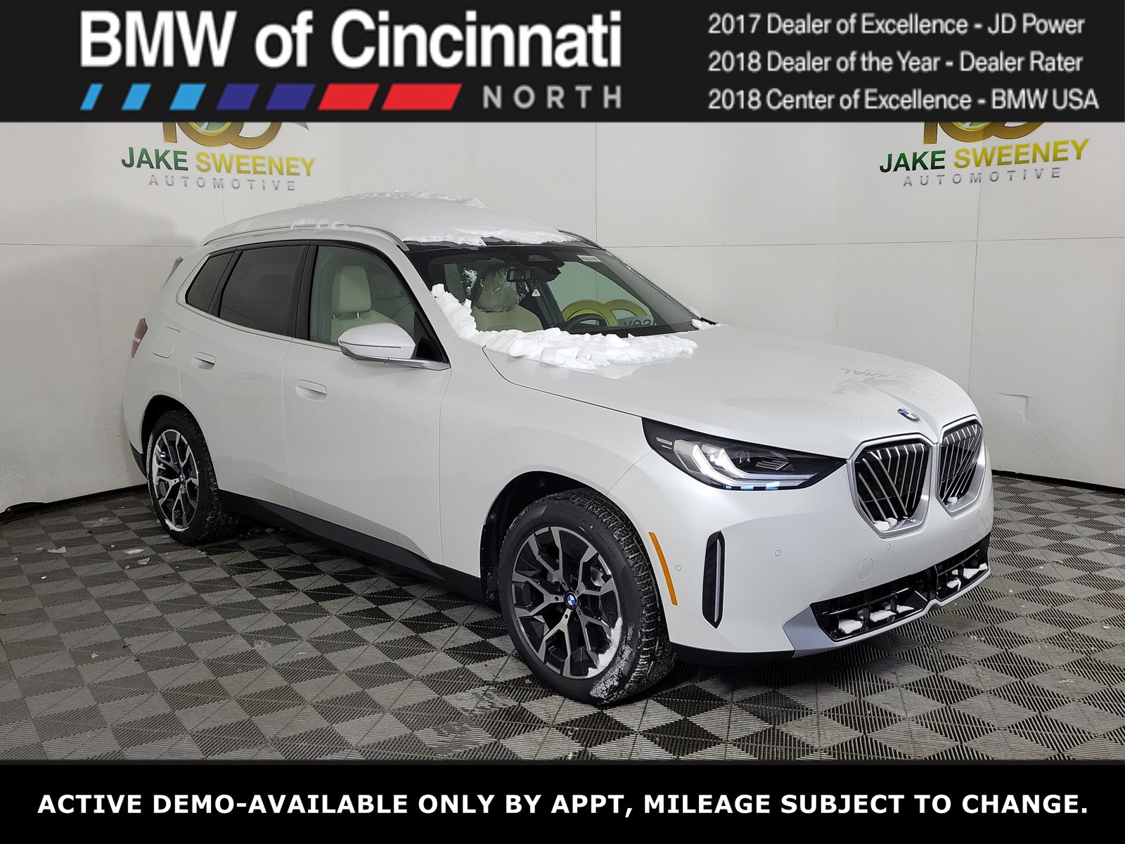 2026 BMW X3 30 XDRIVE's photo