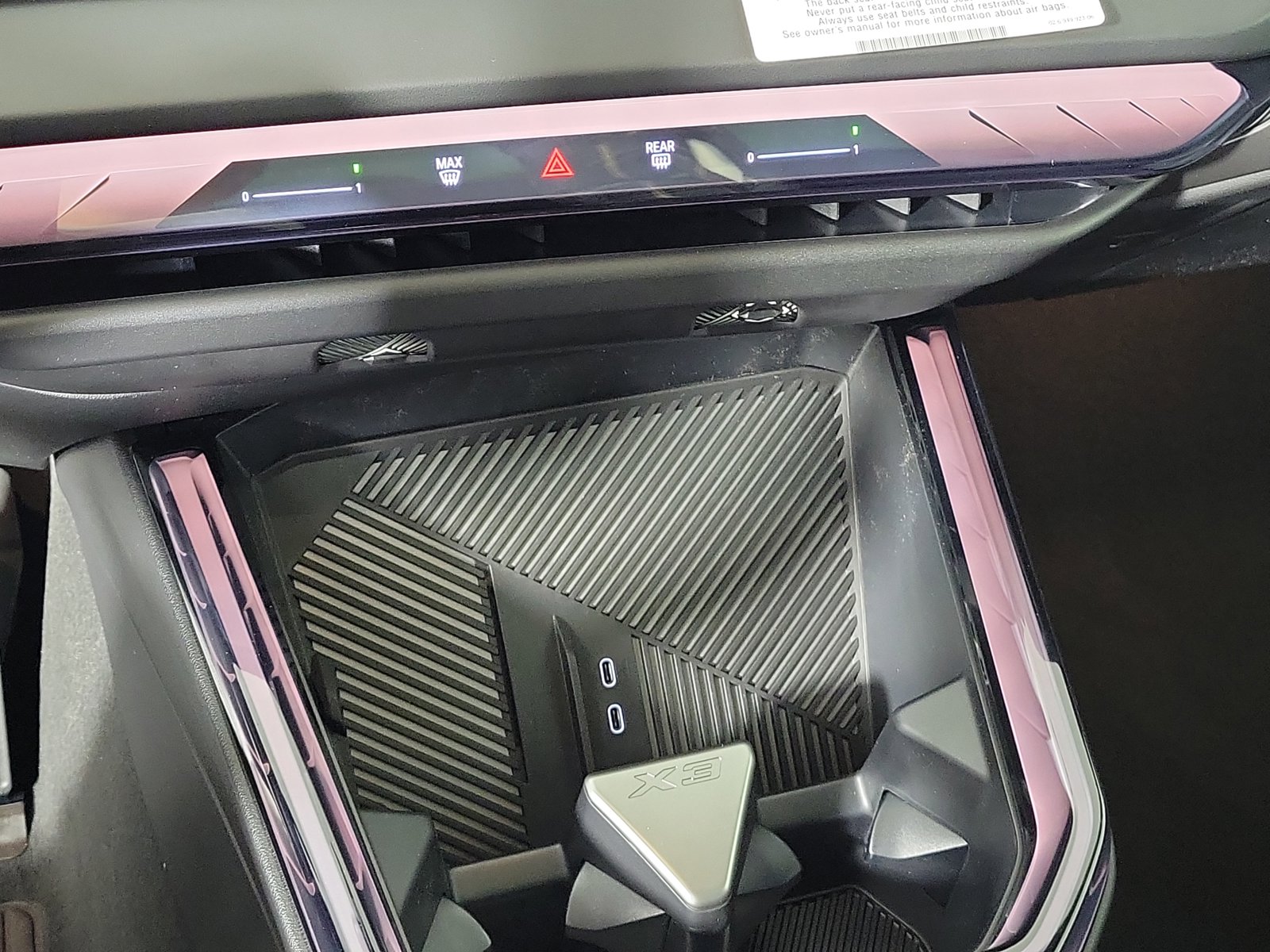 2026 BMW X3 30 - Photo 21