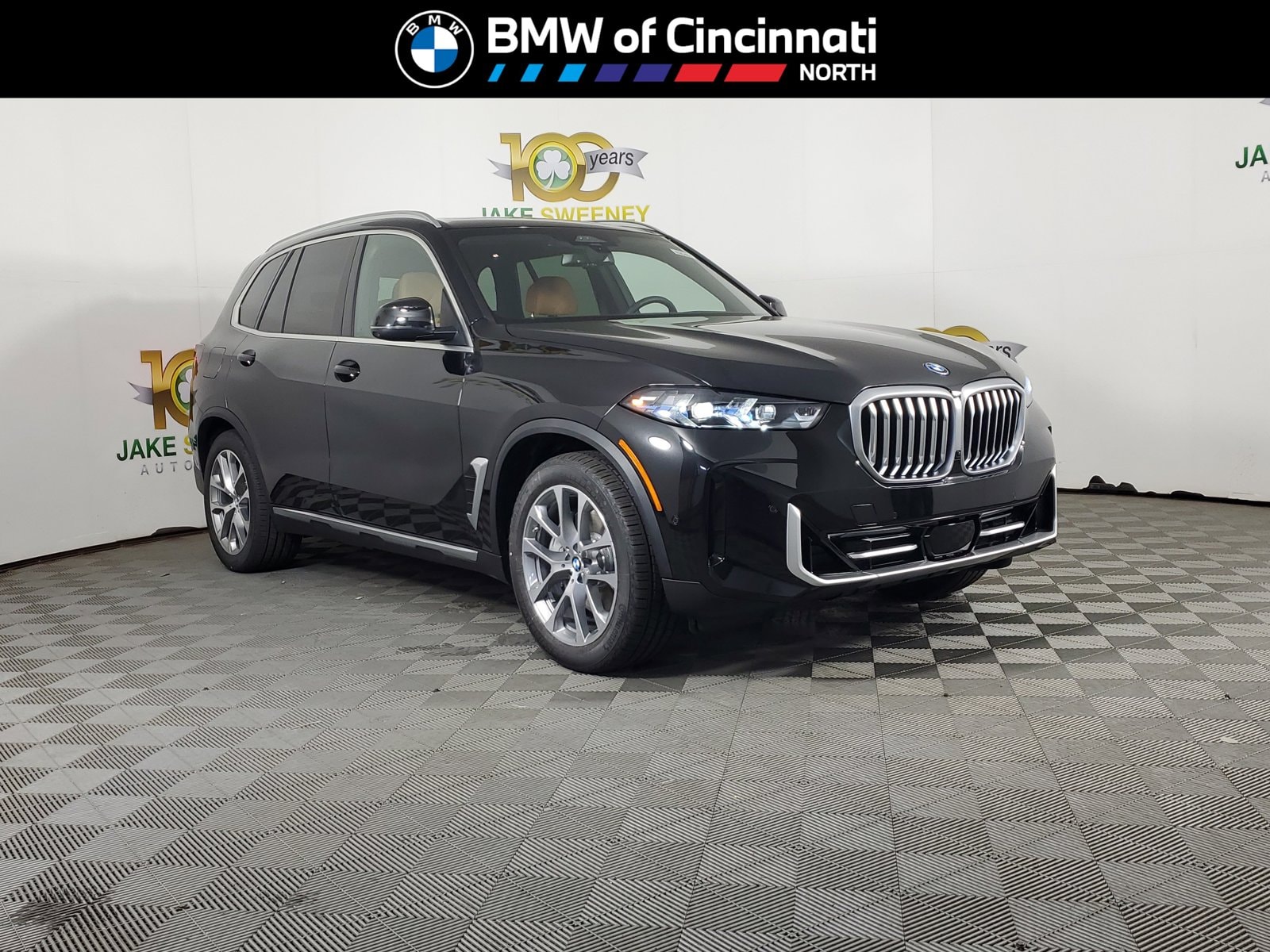 2026 BMW X5 xDrive50e's photo