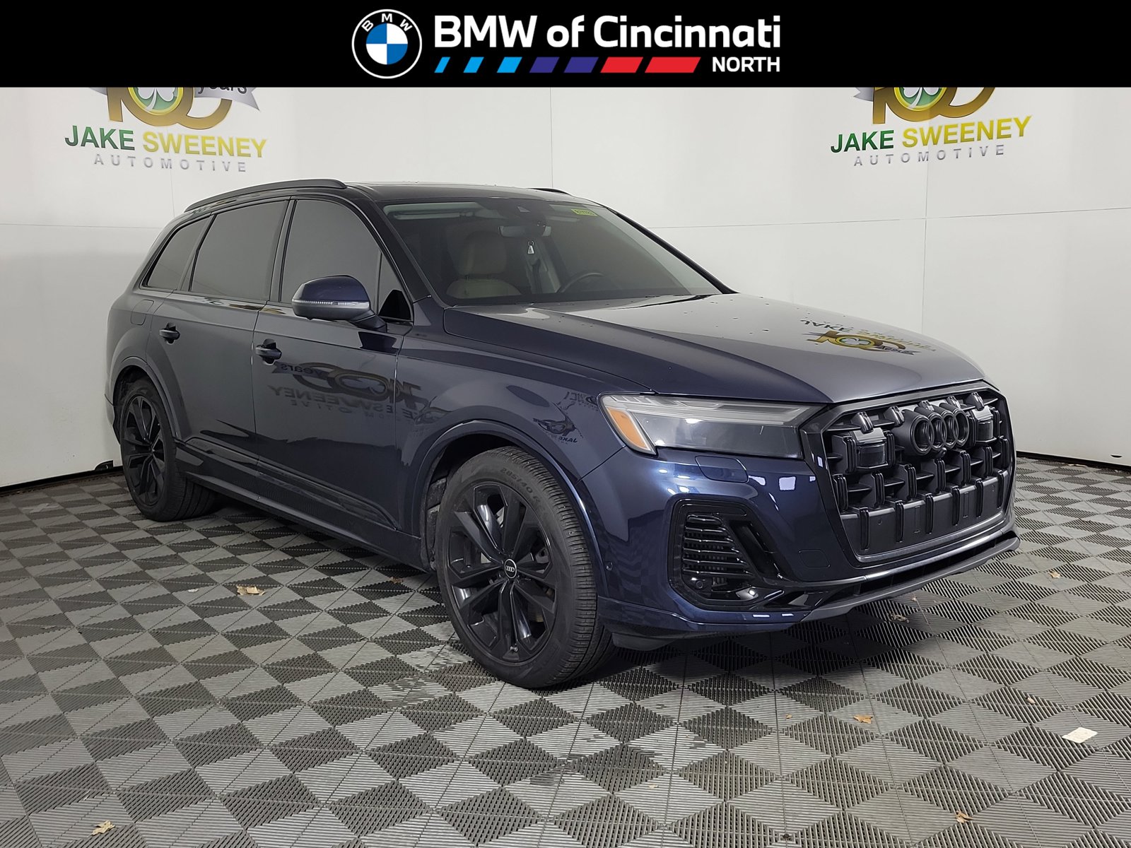 2025 Audi Q7 Premium Plus's photo