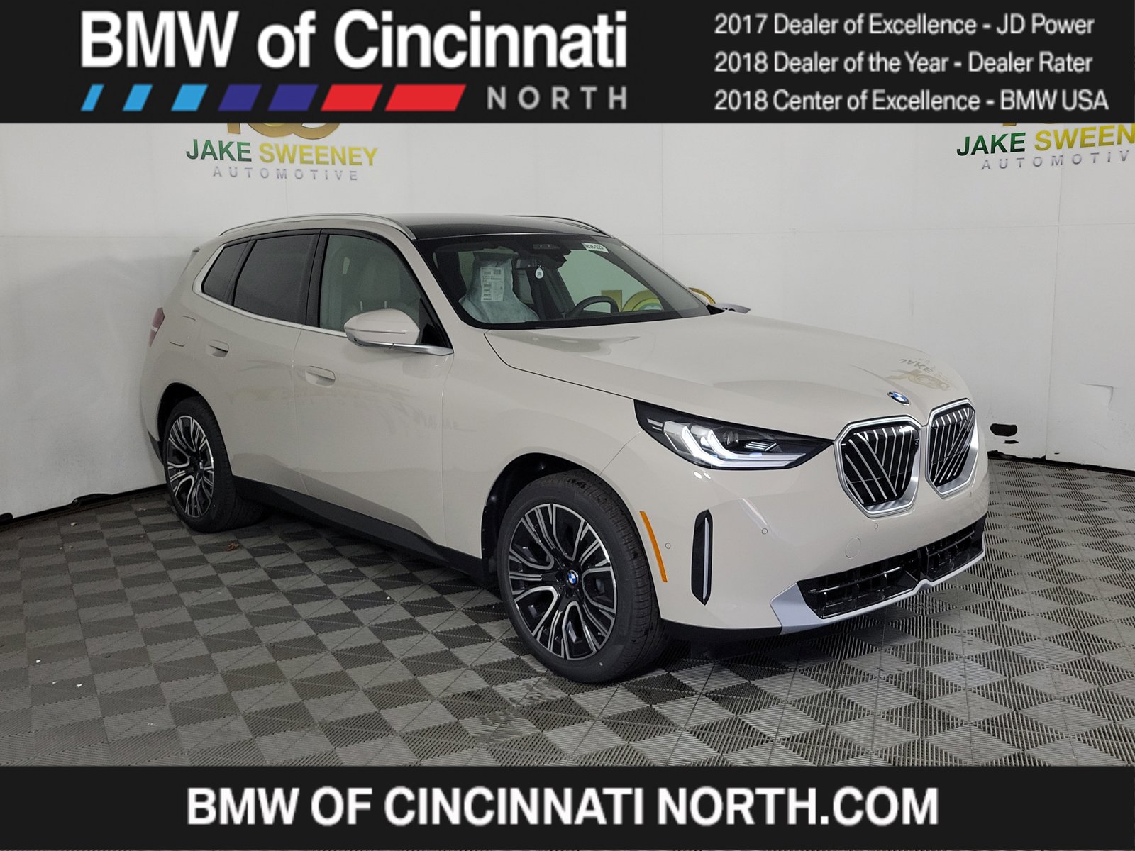 2026 BMW X3 30 XDRIVE's photo