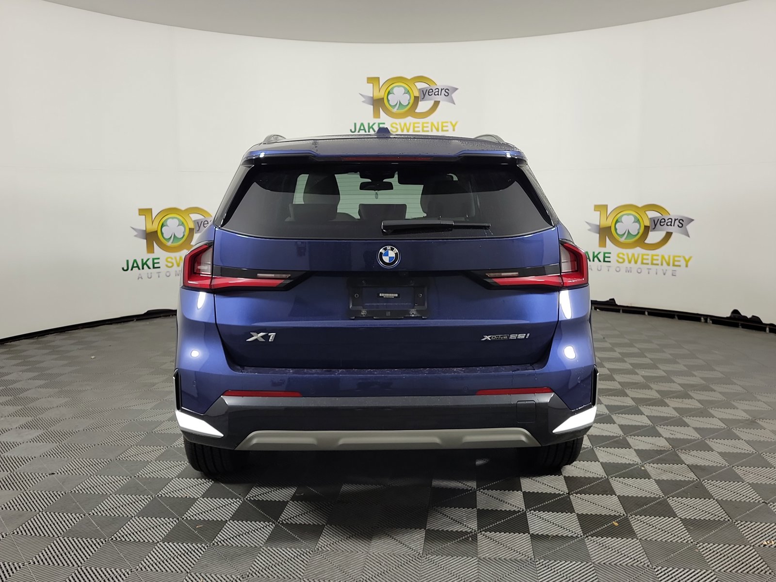 2023 Bmw X1 XDrive28i photo 3