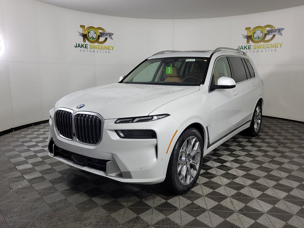 New 2026 BMW X7 xDrive40i SUV