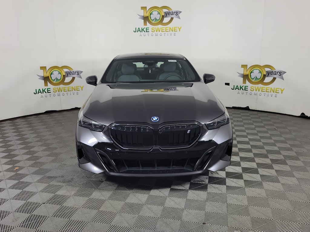 New 2027 BMW i5 xDrive40 Sedan