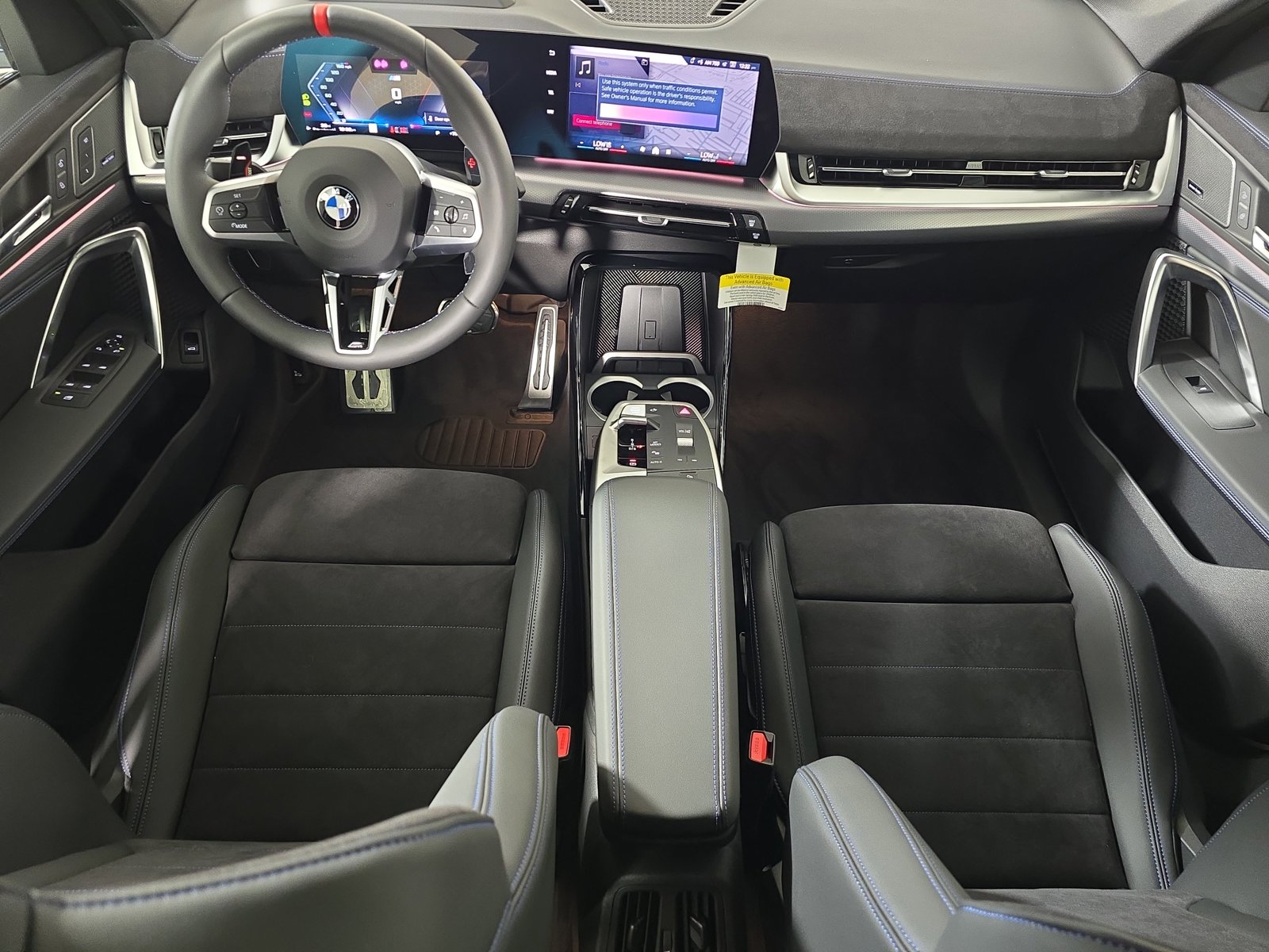 2026 BMW X1 M35i - Photo 11