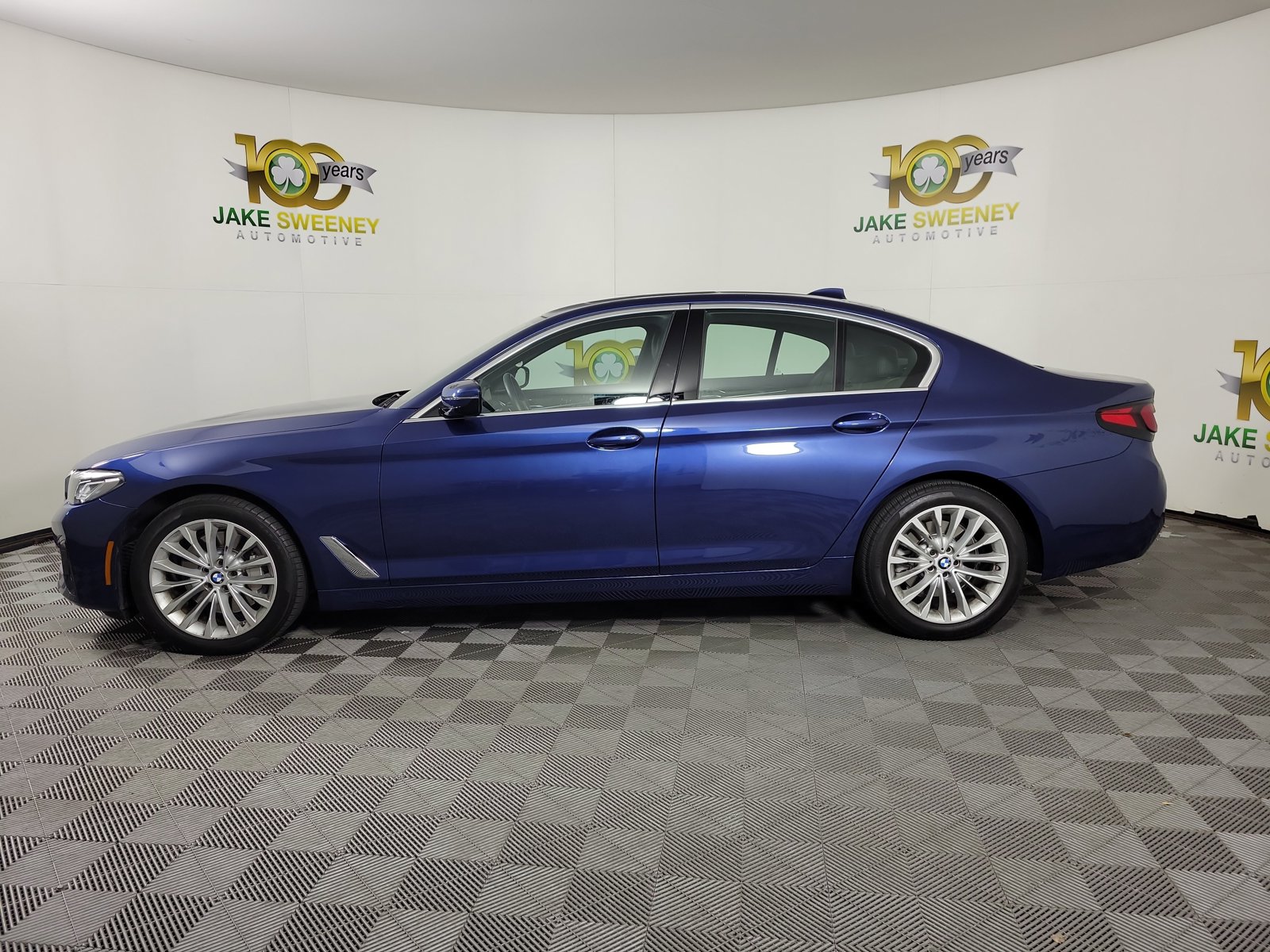 2022 Bmw 530i xDrive photo 2