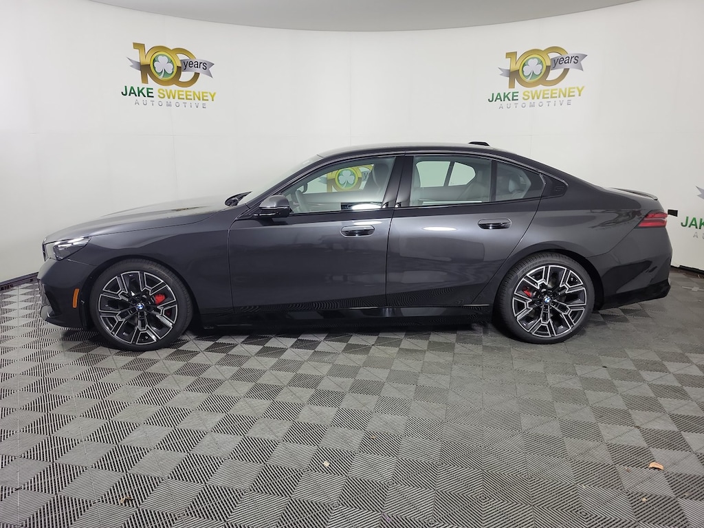 New 2027 BMW i5 xDrive40 Sedan