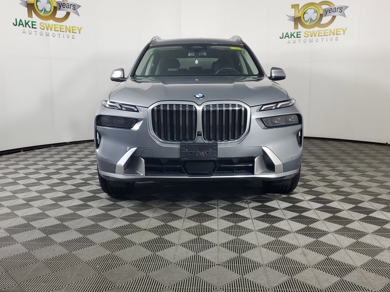Certified 2025 BMW X7 40i with VIN 5UX23EM02S9W68130 for sale in Cincinnati, OH