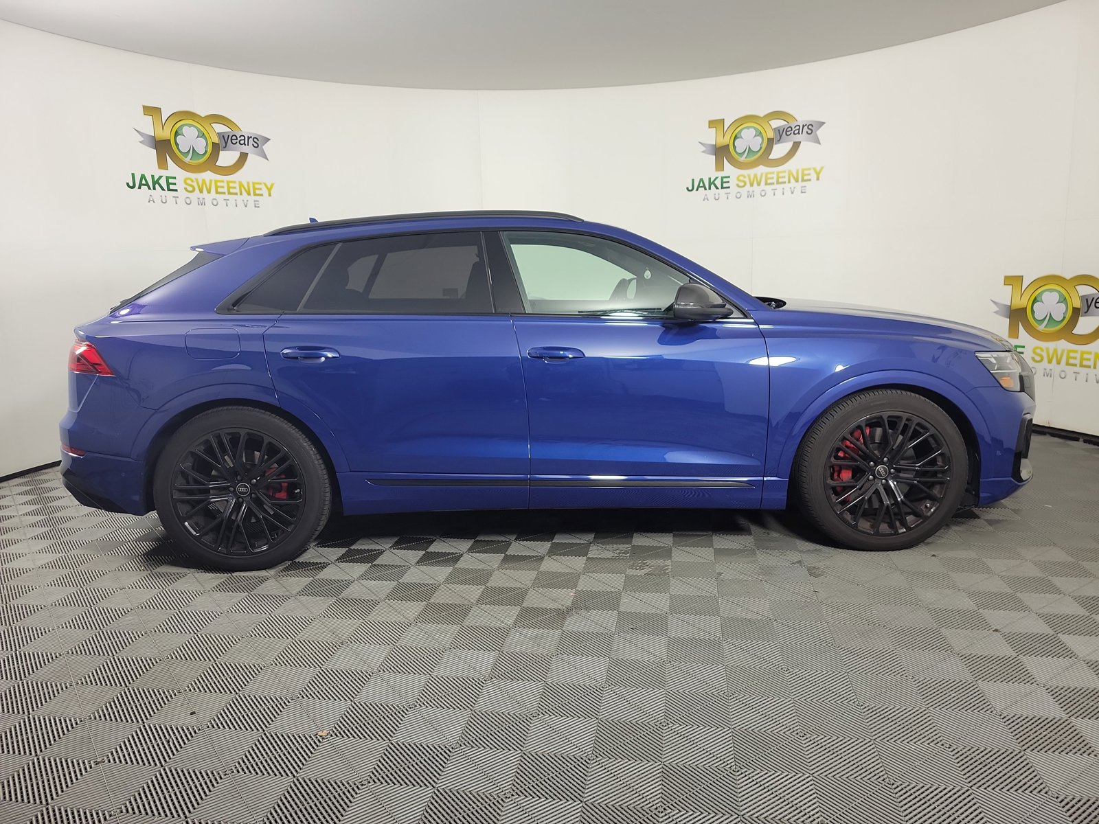 2025 Audi SQ8 Prestige photo 4
