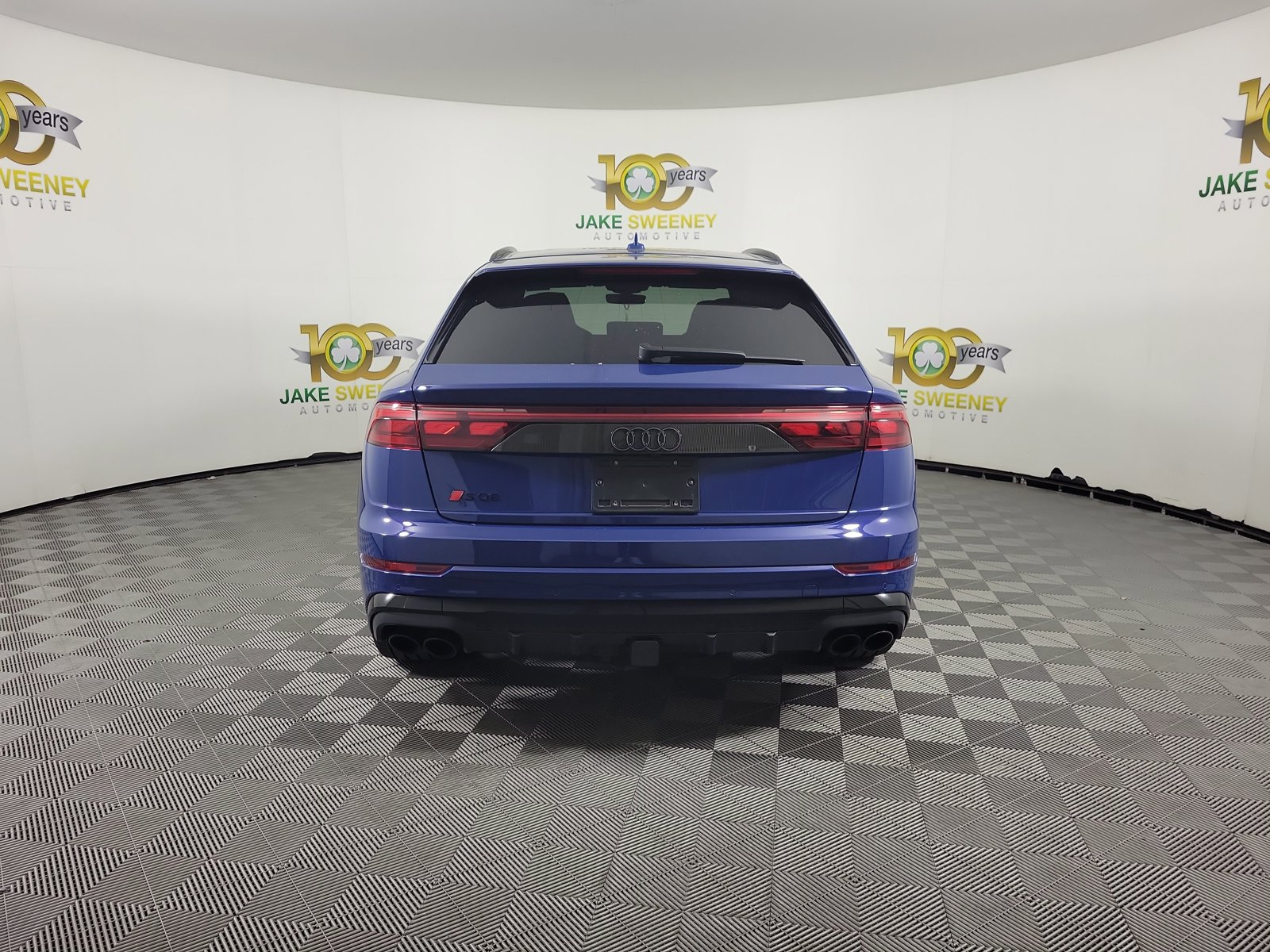 2025 Audi SQ8 Prestige photo 3