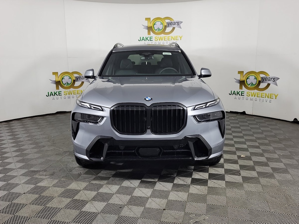 New 2026 BMW X7 xDrive40i SUV
