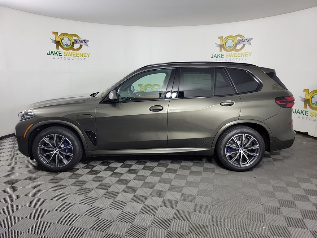 New 2026 BMW X5 xDrive50e SUV