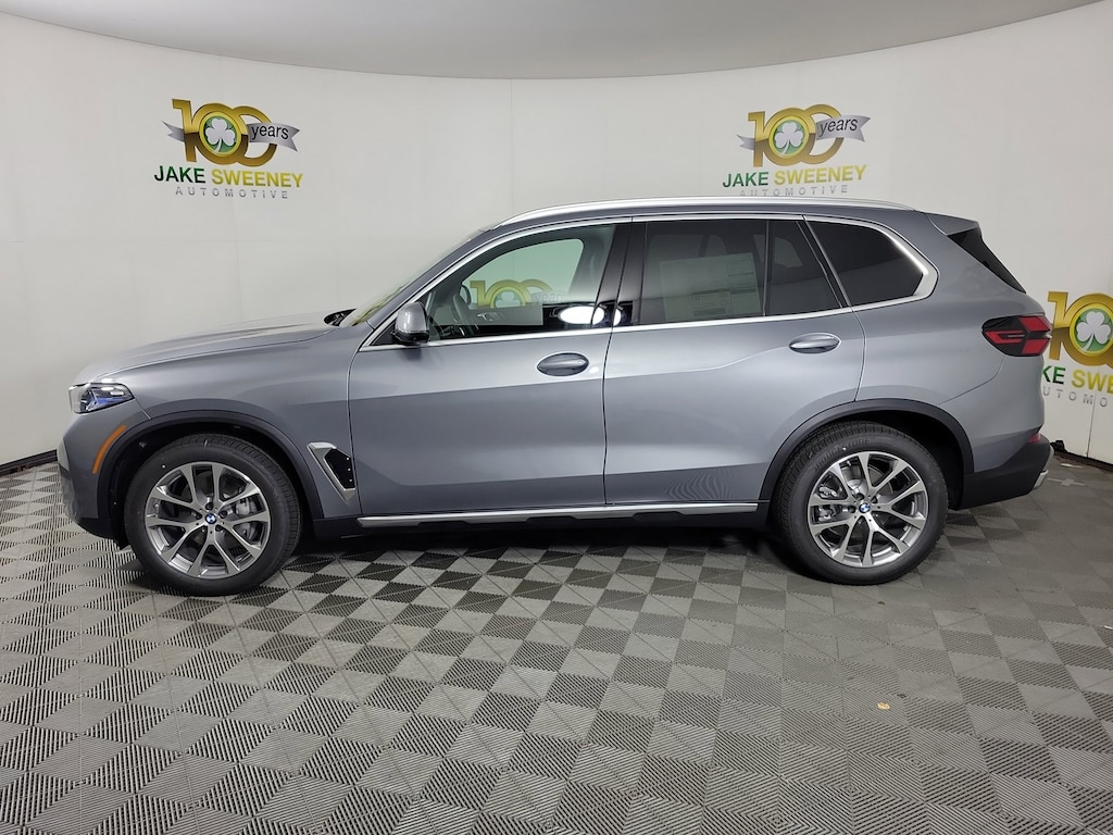 New 2026 BMW X5 xDrive40i SUV