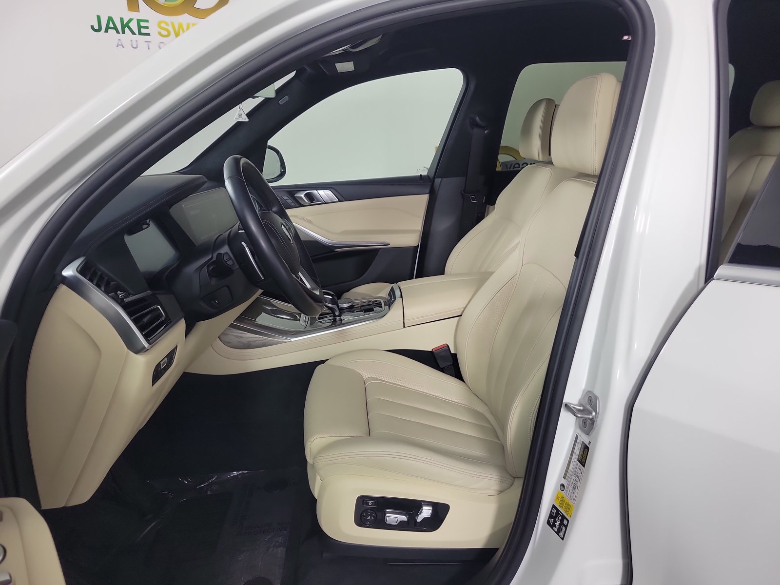 2022 BMW X7 40i - Photo 9