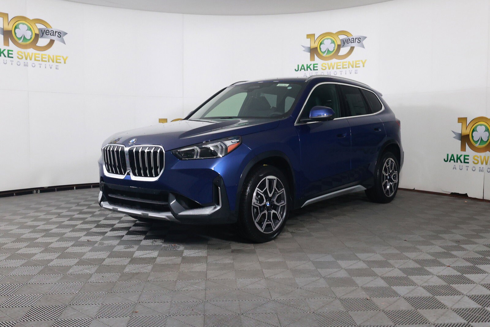 2025 Bmw X1 XDrive28i photo 3
