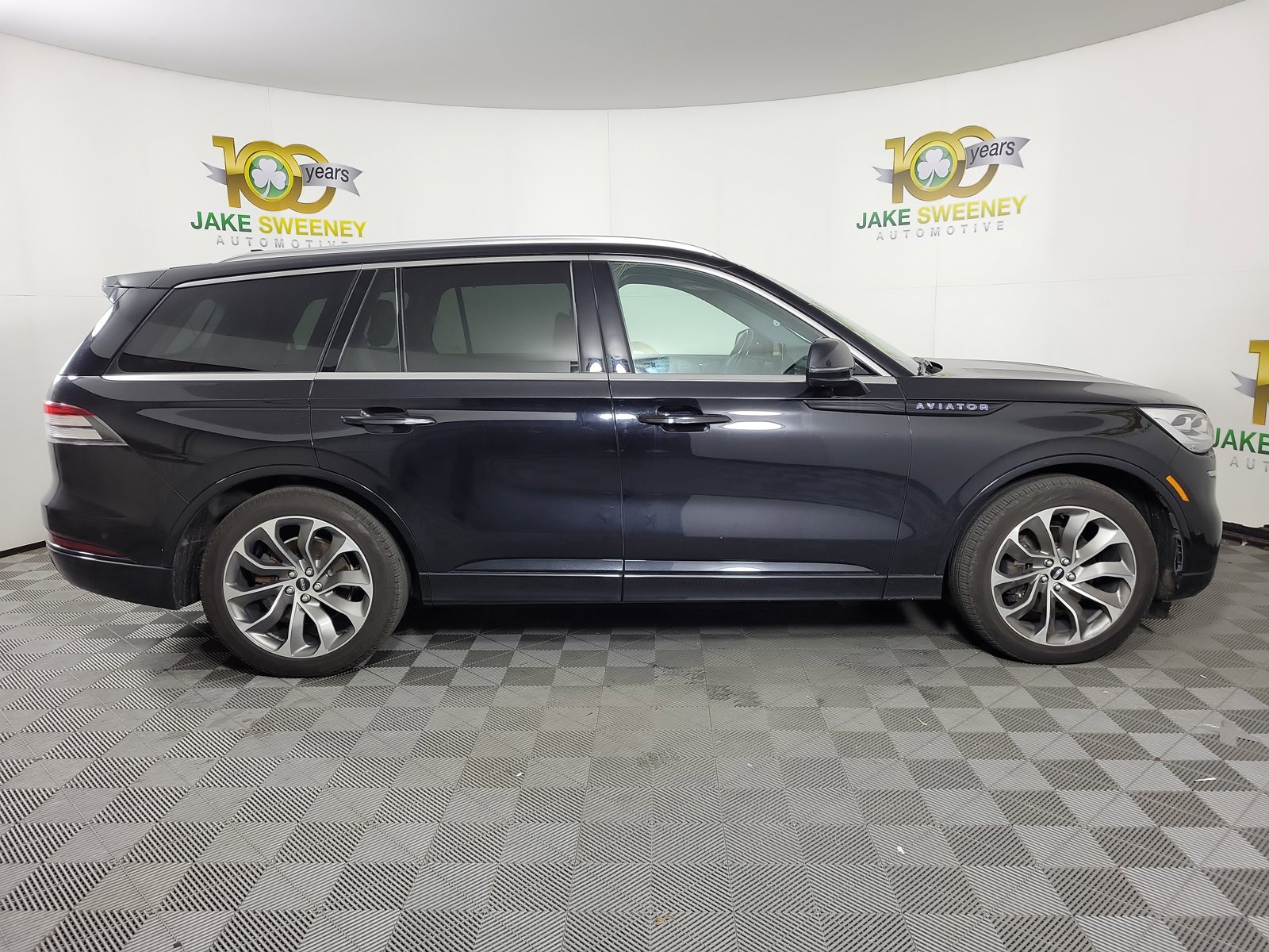 2020 Lincoln Aviator Grand Touring photo 4